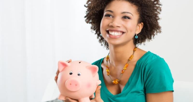 women with bank
